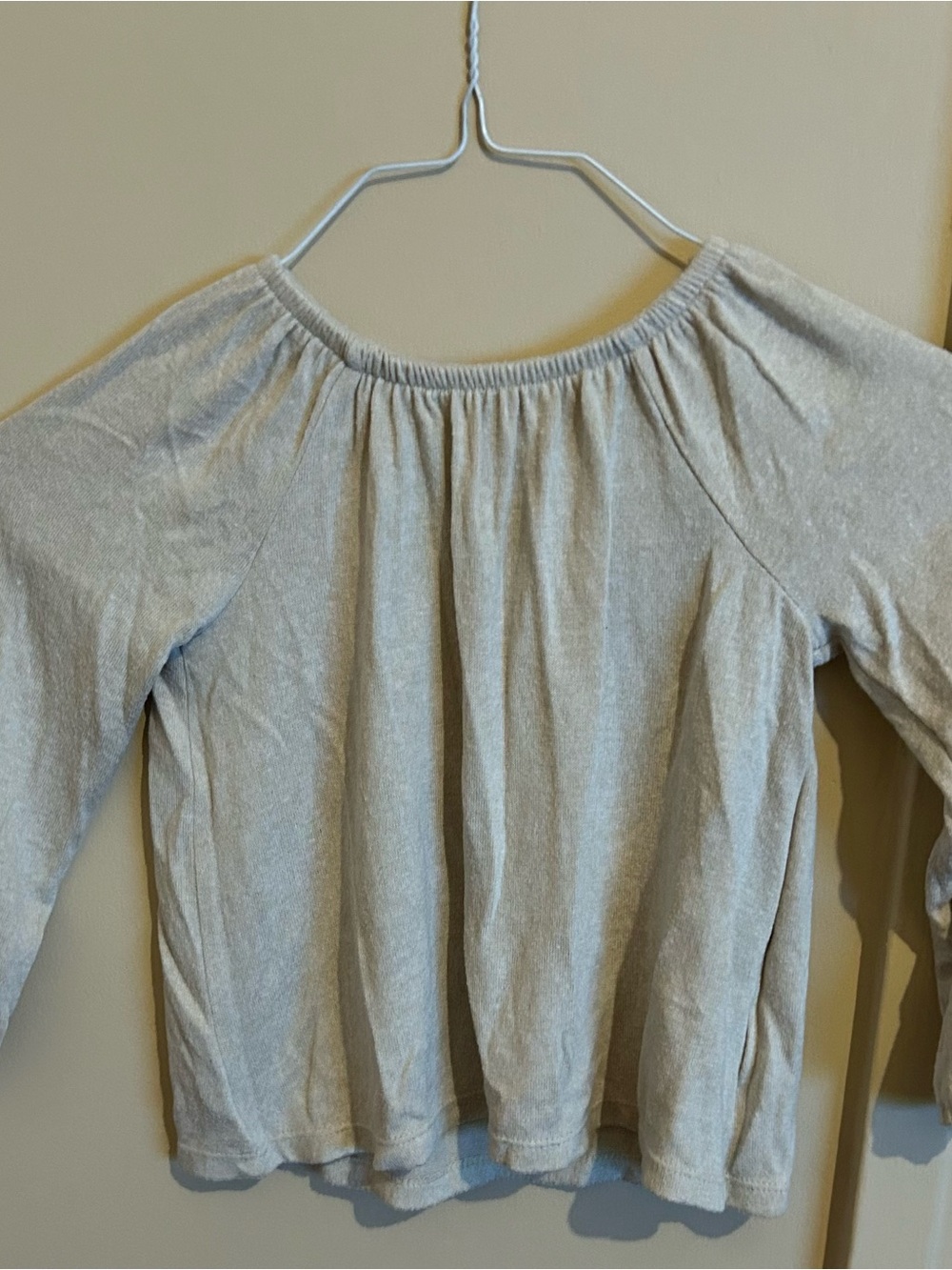 Old Navy Light Gray Off-Shoulder Long Sleeve Tunic